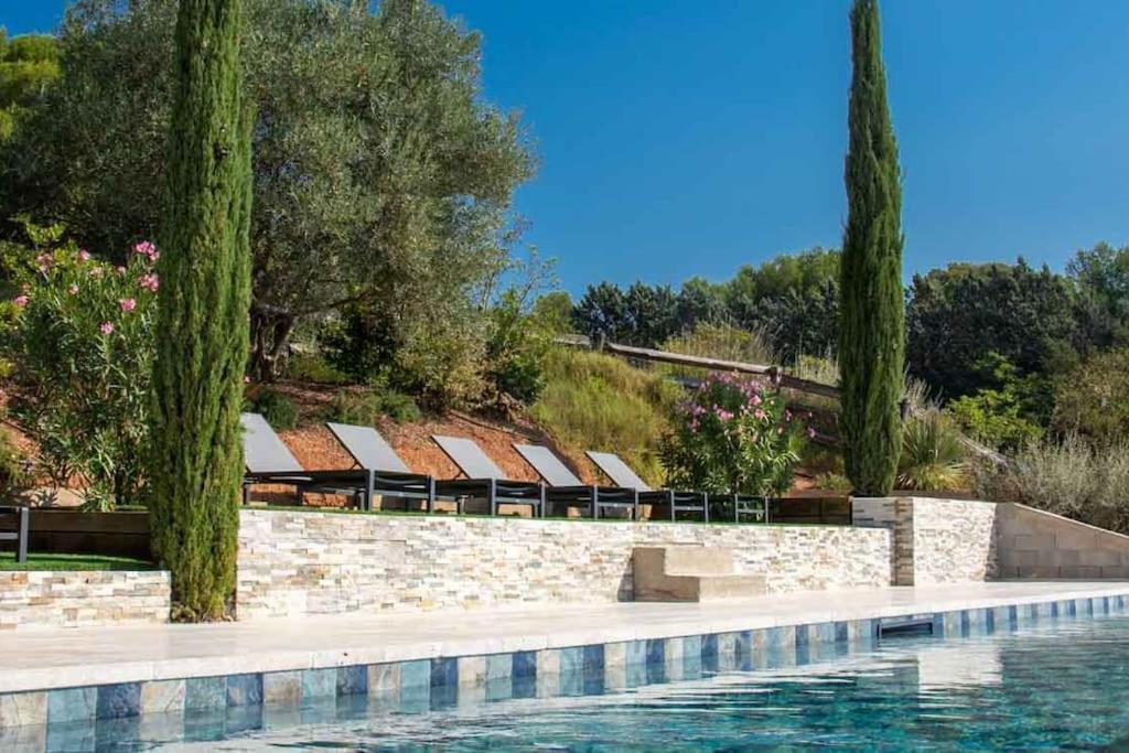 La Bastide - Le Grenache - Le Syrah Au Domaine Chateau Henri Bonnaud Le Tholonet Экстерьер фото